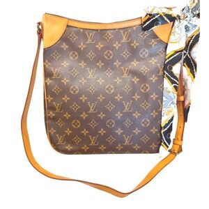 Louis Vuitton Odeon MM monogram vintage Crossbody Shoulder Bag Purse
